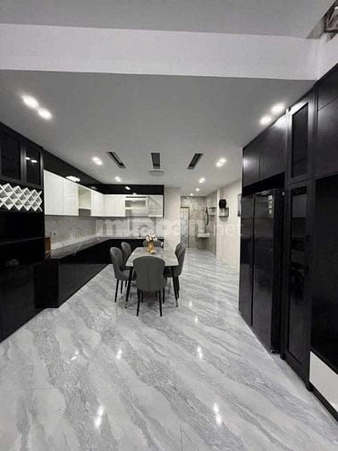 BÀ CHỊ CẦN VỐN KINH DOANH BÁN NHANH NHÀ RIÊNG THỔ CƯ GIÁ CHỈ HƠN 2 TỶ 