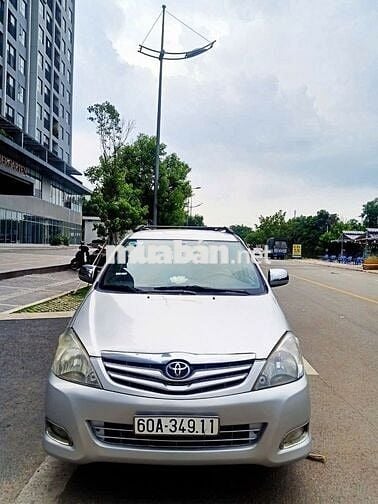 Bán rẻ Toyota Innova 2010 G xịn ABS Độ Full option