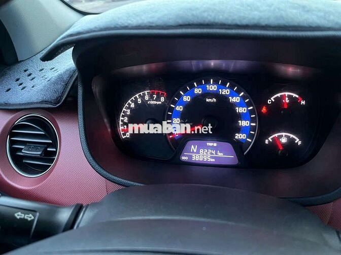 Bán xe i10 số tự động ít đi