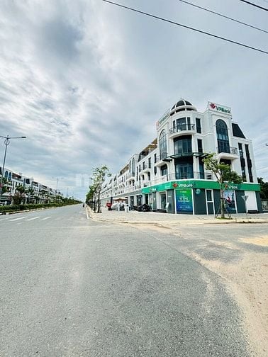 Lô góc mặt tiền đường 13m, 7,35 tỷ ngay thị trấn Hậu Nghĩa 