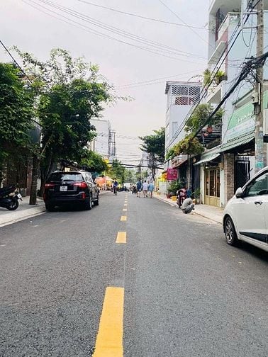 BÁN NHÀ MẶT TIỀN ĐƯỜNG 47, BÌNH THUẬN -Q7 , 140TR/M2,GIÁ 11 TỶ