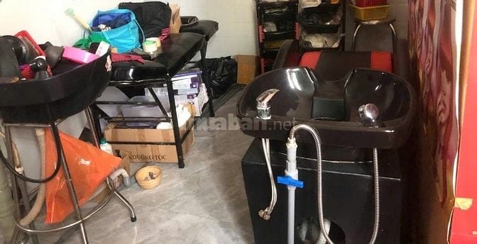 Sang tiệm tóc  hoặc  thanh lý đồ nghề, Liên khu 16-18, Bình Tân