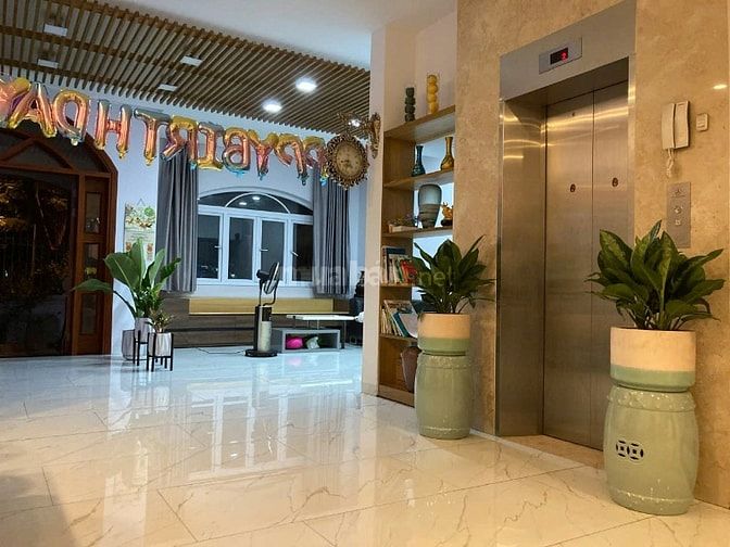 Biệt thự dự án Cityland Quận 7. 10*22, hầm và 4 tầng, 47 tỷ.