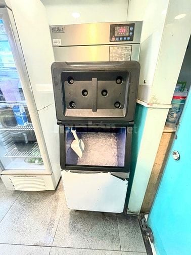 Sang Nhượng Quán Trà Sữa 24m vuông có 3 lầu ngay mặt tiền Nguyễn Tri P