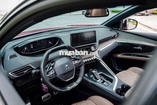 Peugeot 5008 2022 GT 1.6 AT - 41000 km