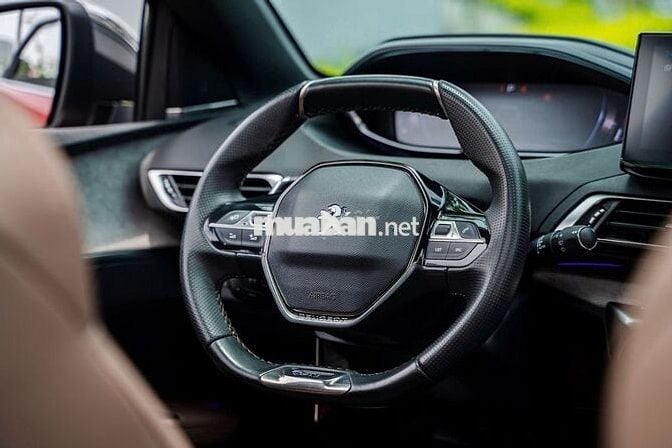 Peugeot 5008 2022 GT 1.6 AT - 41000 km