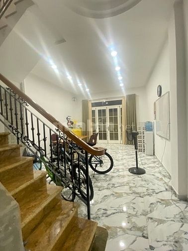 Bán nhà hxh khu Phan Xích Long Phú Nhuận 70m2 (5x14m) 4 tầng mới đẹp