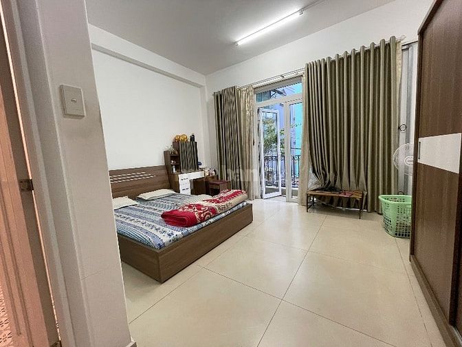 Bán nhà hxh khu Phan Xích Long Phú Nhuận 70m2 (5x14m) 4 tầng mới đẹp