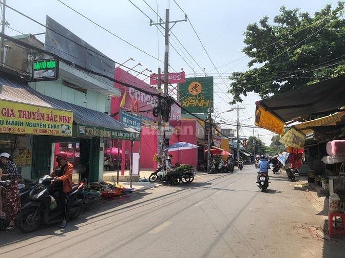 Bán nhà mặt tiền Đông Hưng Thuận 02, DT 5m1 x 26m5, ngay Chợ Cây Sộp
