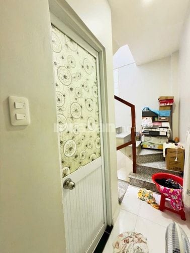 Nhà Quận 5 khu VIP P5Q5 cách mặt tiền đường lớn Bạch Vân 50m👍