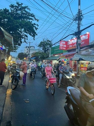 Bán nhà mặt tiền Đông Hưng Thuận 02, DT 5m1 x 26m5, ngay Chợ Cây Sộp