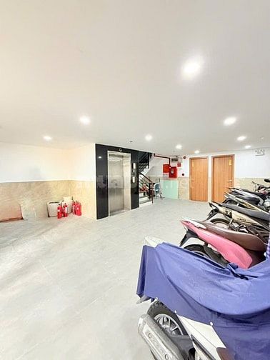 CHDV 5 TẦNG 136m2(7X20)13p.hòng DÒNG TIỀN 90tr/tháng Hẻm Xe Hơi NPCHU