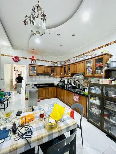 MẶT TIỀN ĐƯỜNG SỐ TẠ QUANG BỬU KẾ CC GIAI VIỆT Q8 DT 50M2,Ô TÔ TRÁNH.