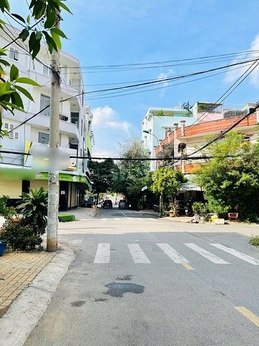 MẶT TIỀN ĐƯỜNG SỐ TẠ QUANG BỬU KẾ CC GIAI VIỆT Q8 DT 50M2,Ô TÔ TRÁNH.