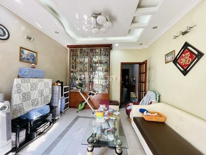 MẶT TIỀN ĐƯỜNG SỐ TẠ QUANG BỬU KẾ CC GIAI VIỆT Q8 DT 50M2,Ô TÔ TRÁNH.