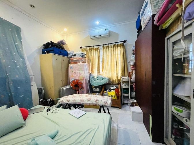 MẶT TIỀN ĐƯỜNG SỐ TẠ QUANG BỬU KẾ CC GIAI VIỆT Q8 DT 50M2,Ô TÔ TRÁNH.