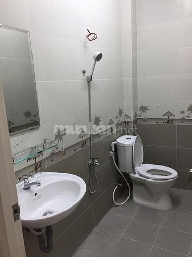 Nhà nở hậu 3.7x15m, 2 tầng HXH Âu Dương Lân, Q8 - thế đất sinh lộc