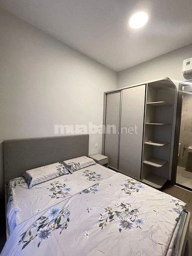 chung cư Saigon Airport, Tân Bình: 95m2,2p ngủ,nội thất, 18tr/th