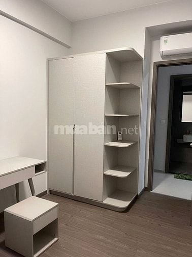 chung cư Saigon Airport, Tân Bình: 95m2,2p ngủ,nội thất, 18tr/th