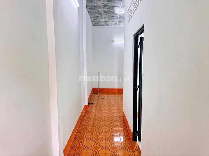 Bán gấp căn nhà nằm ngay gần bệnh viện Xuyên Á 125m2 Shr. Giá 780tr