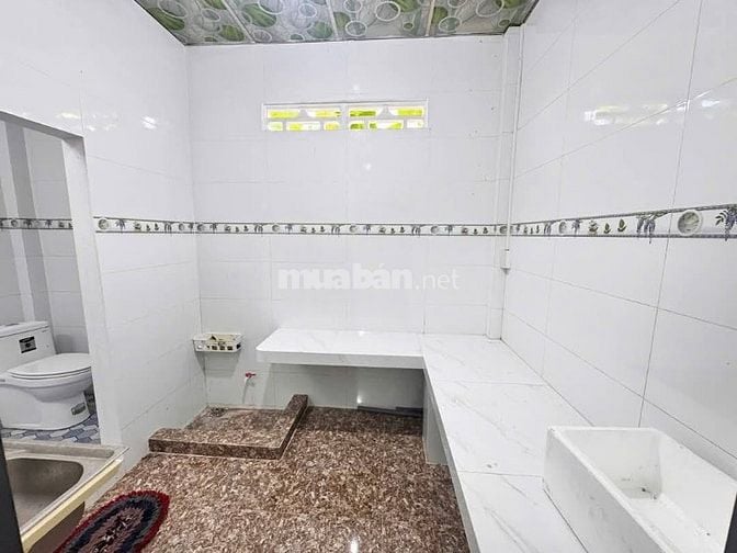 Bán gấp căn nhà nằm ngay gần bệnh viện Xuyên Á 125m2 Shr. Giá 780tr