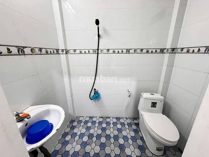 Bán gấp căn nhà nằm ngay gần bệnh viện Xuyên Á 125m2 Shr. Giá 780tr