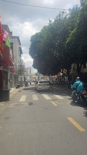 Bán nhà 3 lầu Nguyễn Trọng Tuyển Q.Tân Bình (4.3×9m) giá 6.5 tỷ TL