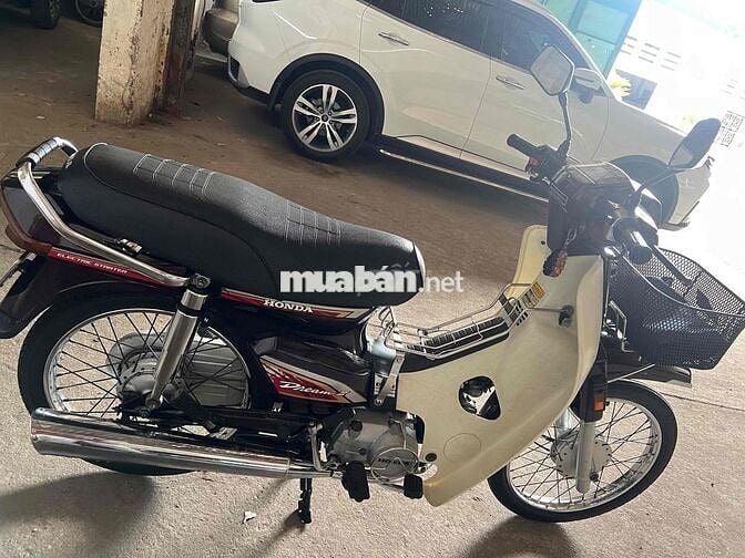nhà chật nên bán xe