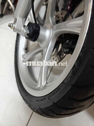 xe Janus màu đen bóng BSTP trùm mền không 1 vết x