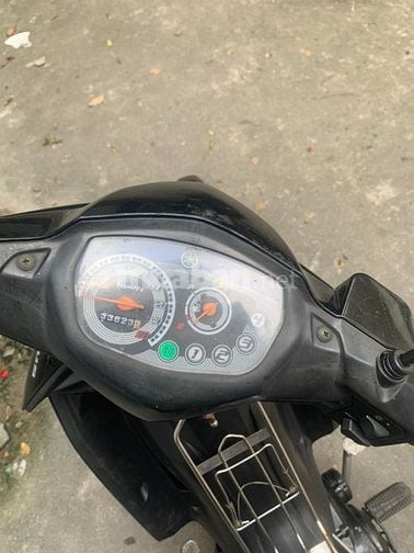 Bán xe Yamaha Taurus 110cc màu đen biển 30H5, xe đẹp, máy êm ru