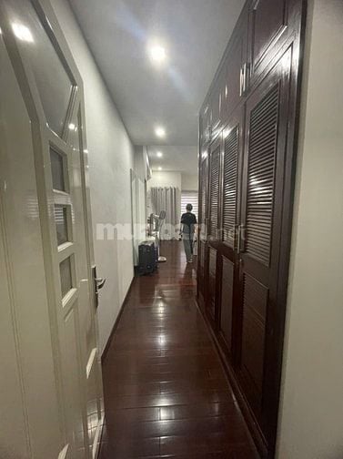 Nhà mới  HXH Nguyễn Tri Phương,P.8,Q.5. DT 4X20 , 5 tầng .Giá 24.9 tỷ