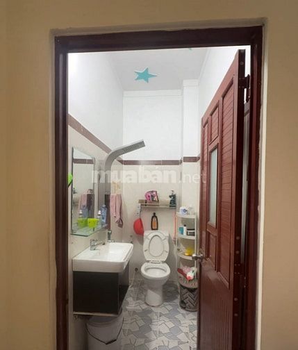Bán Nhà Mặt Tiền Kinh Doanh Tại Thành Phố Dĩ An