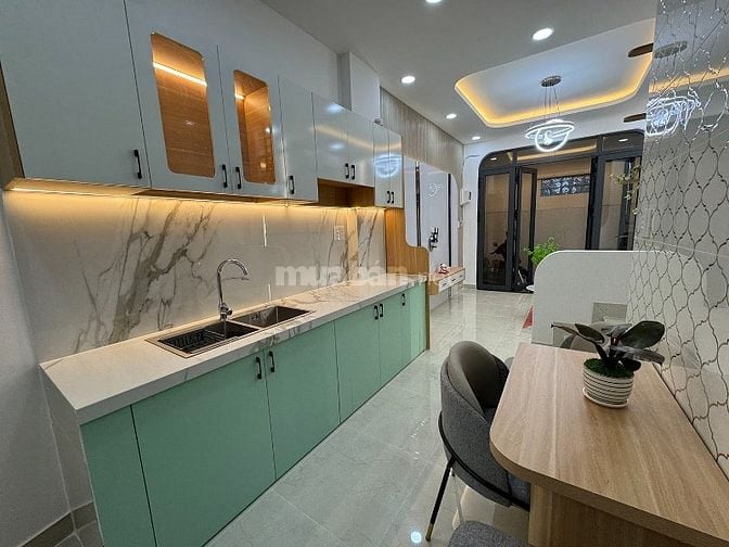 Luxury House 1 lầu đẹp lung linh, có phòng trệt khu VIP Hoàng Văn Thụ