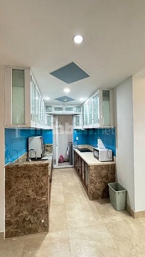Cho thuê Căn hộ 3 PN, nội thất cao cấp