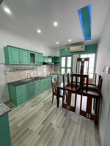   Cho thuê chung cư 189 Cống Quỳnh khu an ninh. DT: 65m, 2PN, 2WC, 3ML