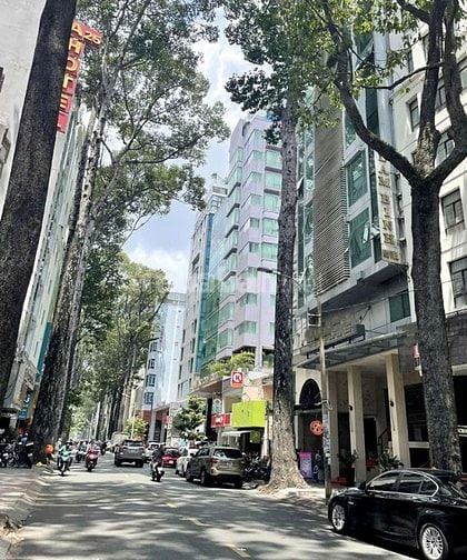 Bán khách sạn 11 tầng Bùi Thị Xuân, Quận 1 – 44 phòng, vị trí vàng