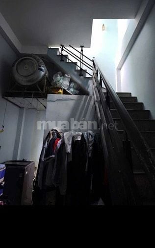 Bán nhà(NGỘP BANK)-DT100m2-2tầng-3PN-3WC-VĨNH HOÀ-Nha Trang-chỉ 2ty2. 