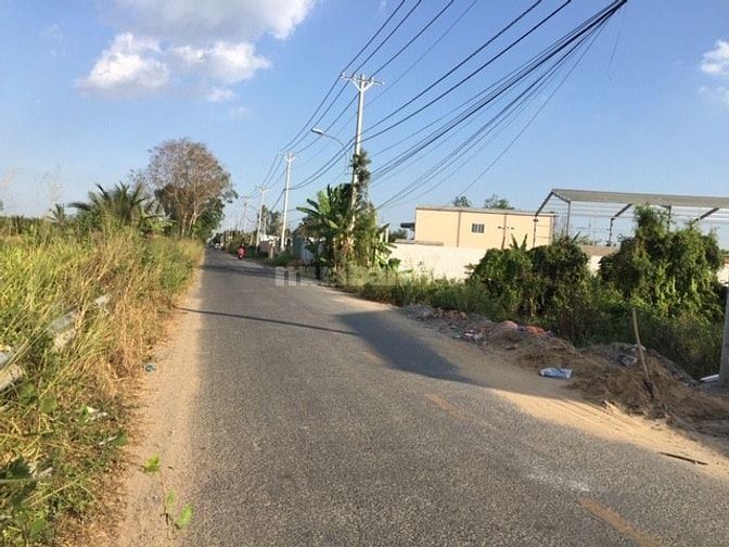 Cho thuê xưởng 900m2 xã Lê Minh Xuân, Bình Chánh