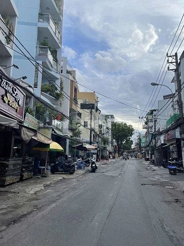 Bán nhà Mặt tiền đường Hòa Hưng, Phường 13, Quận 10 (3x11) 9 tỷ