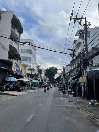 Bán nhà Mặt tiền đường Hòa Hưng, Phường 13, Quận 10 (3x11) 9 tỷ