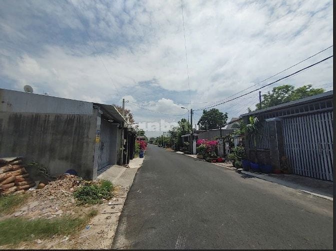ĐẤT BIỆT THỰ CÁCH 150M CHỢ VIỆT MỸ