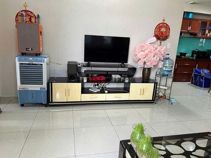 CHung cư Cao Thắng, P5, Quận 3: 55m2, 2p ngủ, nhà mới, 8tr/tháng