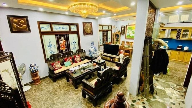 Cực hiếm siêu VIP mặt phố Trường Lâm,Long Biên 8 tầng*100m2 giá 10 tỷ