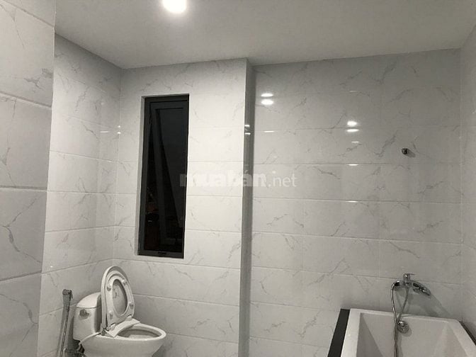 Bán nhà biệt thự Quận 2 đường Nguyễn Duy Trinh KDC 10 mẫu (165m) 24 tỷ