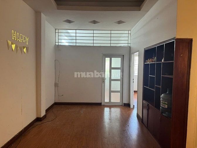 Cho thuê căn hộ chung cư 2PN, 1WC,tại Lê Văn Duyệt,P3, Q. Bình Thạnh, 
