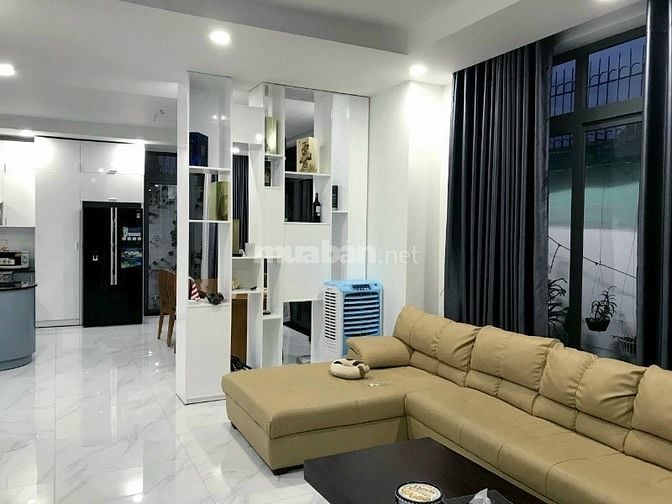 Bán nhà biệt thự Quận 2 đường Nguyễn Duy Trinh KDC 10 mẫu (165m) 24 tỷ