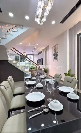 Nhà 1 trệt 2 lầu ngay thuận giao thuận an