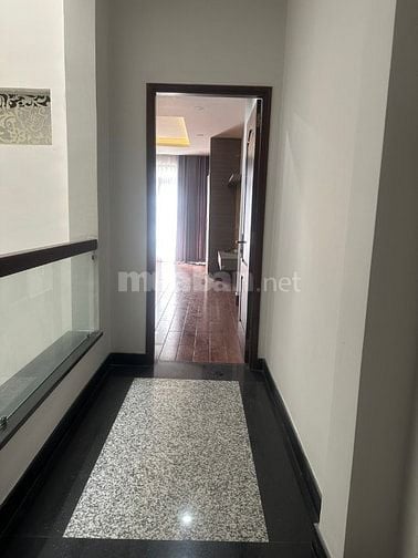 Bán nhà 28 tỷ, 5m x 20m,4 tấm,mặt tiền đường số 17A,P.bình trị đông.B