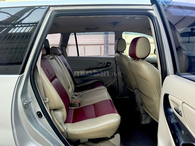 Bán rẻ TOYOTA INNOVA AT SX 2016 biển VIP 9 NÚTZIN A-Z rất đẹp như mới 