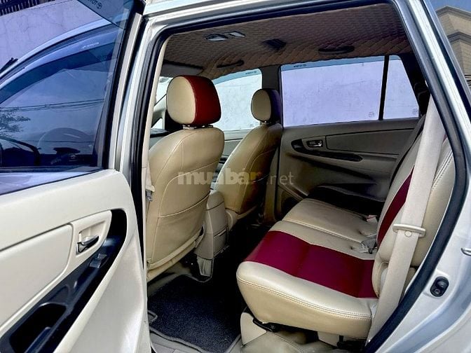 Bán rẻ TOYOTA INNOVA AT SX 2016 biển VIP 9 NÚTZIN A-Z rất đẹp như mới 